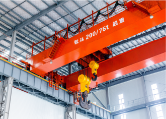 Crane: 200 tons for main hook and 75 tons for auxiliary hook